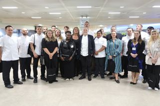 collaborate-apprentices-cross-the-finishing-line.jpg