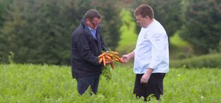 4615compassscotlandchefpng.jpg