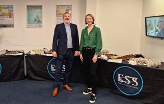 ronnie-kelman-managing-director-ess-energy-government-infrastructure-with-dr-laura-wyness.jpg