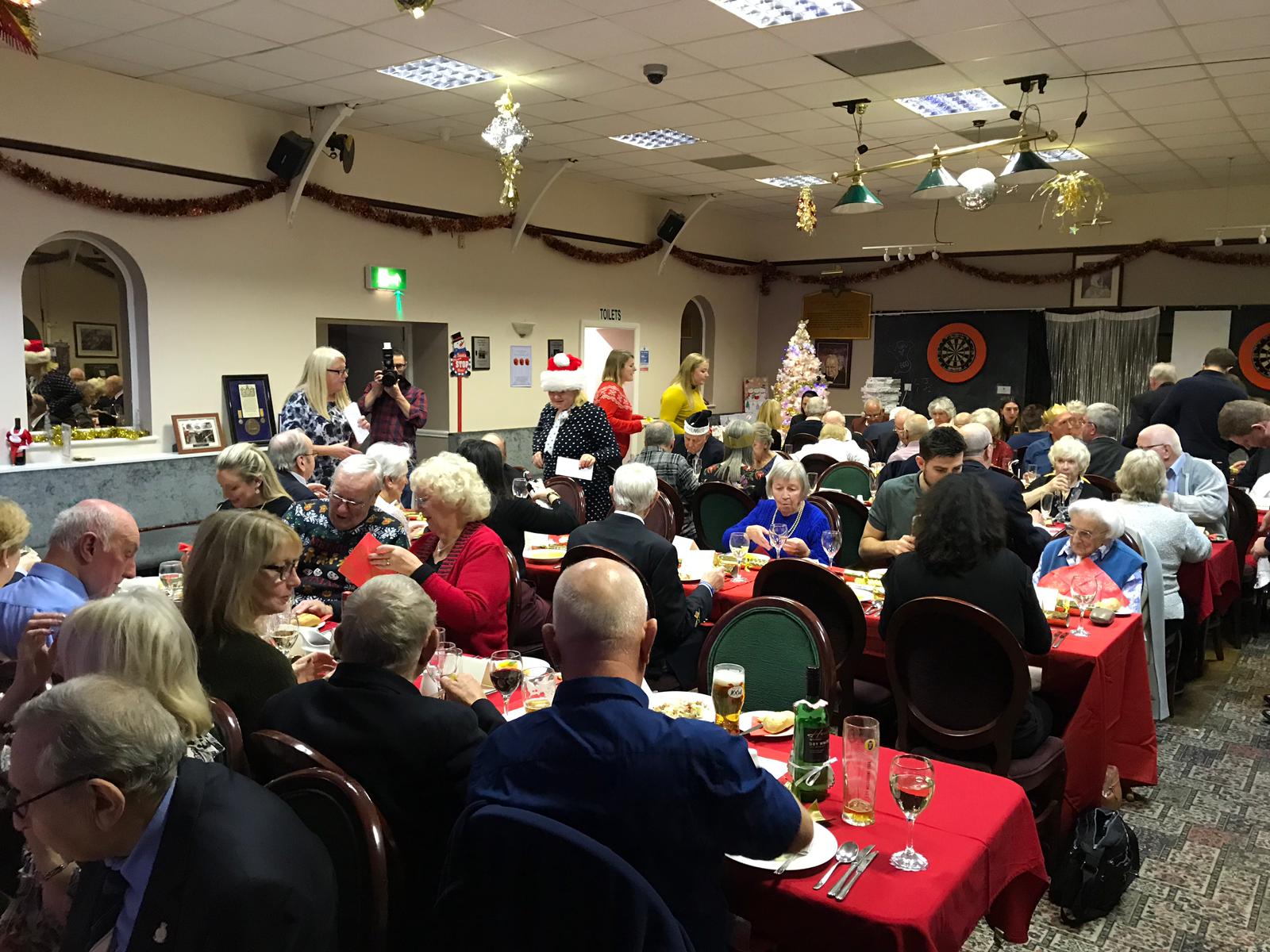 Compass Chefs donate time to deliver festive lunch to military community in Southend